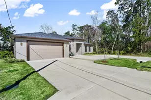 11 Ethan Allen Dr, Palm Coast, FL 32164 - Photo 3