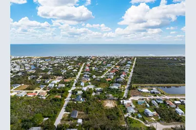 22 Marquette Avenue, Palm Coast, FL 32137 - Photo 17