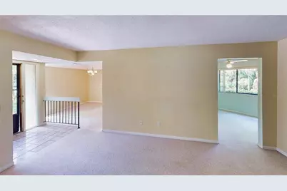 7 Surrey Court, Palm Coast, FL 32137 - Photo 5