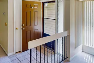 7 Surrey Ct, Palm Coast, FL 32137 - Photo 3