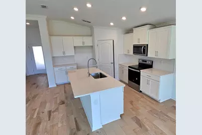 154 Greenwood Drive, Palm Coast, FL 32137 - Photo 11