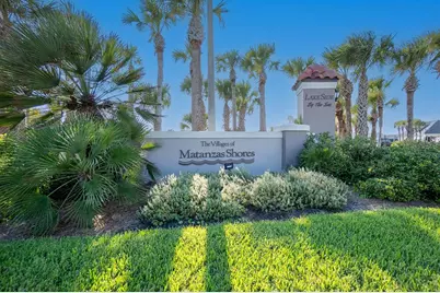 9 Los Lagos Boulevard, Palm Coast, FL 32137 - Photo 3