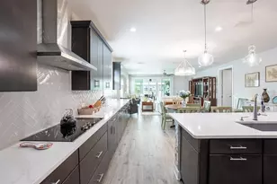 9 Los Lagos Blvd, Palm Coast, FL 32137 - Photo 7