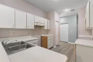 8 Montauk Ln, Palm Coast, FL 32164 - Photo 17