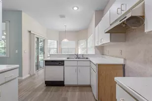 8 Montauk Ln, Palm Coast, FL 32164 - Photo 19