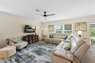 98 Raemoor Dr, Palm Coast, FL 32164 - Photo 11