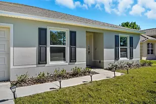 38 Pretoria Ln, Palm Coast, FL 32164 - Photo 1