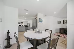 38 Pretoria Ln, Palm Coast, FL 32164 - Photo 9