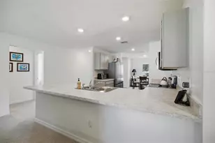 38 Pretoria Ln, Palm Coast, FL 32164 - Photo 13