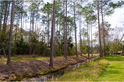 8 Eastland Lane, Palm Coast, FL 32164 - Photo 59