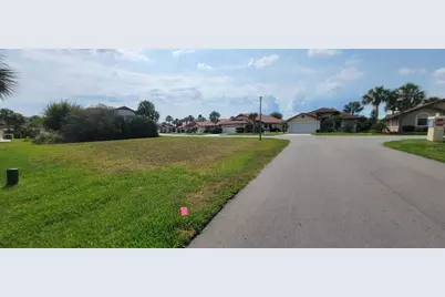 11 San Luis Lane, Palm Coast, FL 32137 - Photo 5