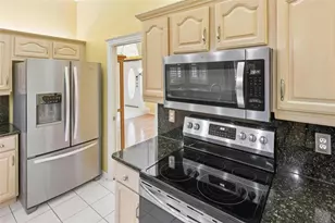 20 Woodford Ln, Palm Coast, FL 32164 - Photo 5