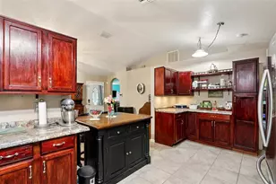 1594 Papaya St, Bunnell, FL 32110 - Photo 13