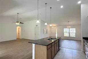 37 Bud Shire Ln, Palm Coast, FL 32137 - Photo 7