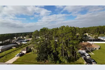 19 Lindberg Lane, Palm Coast, FL 32137 - Photo 11