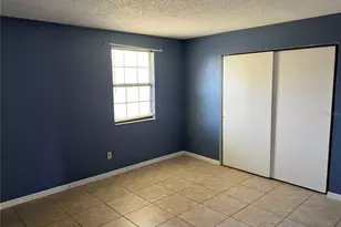 33 Fernwood Ln, Palm Coast, FL 32137 - Photo 13