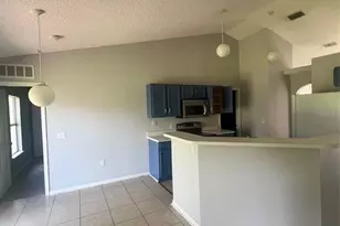 133 Rae Dr, Palm Coast, FL 32164 - Photo 5