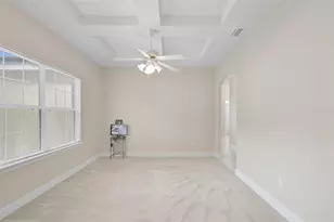 18 Ullman Ct, Palm Coast, FL 32164 - Photo 9