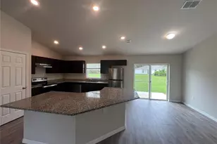 132 Point Pleasant Dr, Palm Coast, FL 32164 - Photo 3