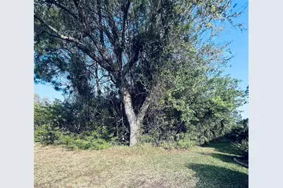 91 Emerald Lake Drive, Palm Coast, FL 32137 - Photo 3