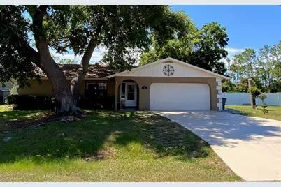 10 Peyton Place, Palm Coast, FL 32164 - Photo 1