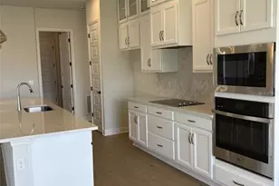 1662 Lake Reserve Dr, Deland, FL 32724 - Photo 5