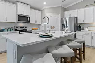 31 Green Cir, Palm Coast, FL 32164 - Photo 5