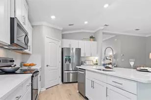 31 Green Cir, Palm Coast, FL 32164 - Photo 7