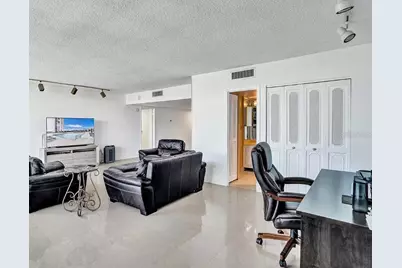 3675 N Country Club Drive #2110, Miami, FL 33180 - Photo 11