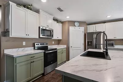 18 Pacific Drive, Palm Coast, FL 32164 - Photo 13