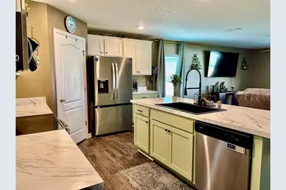 18 Pacific Drive, Palm Coast, FL 32164 - Photo 9