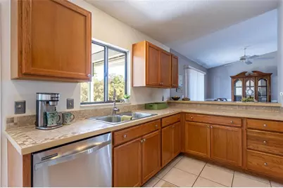 22 Westfield Lane, Palm Coast, FL 32164 - Photo 5