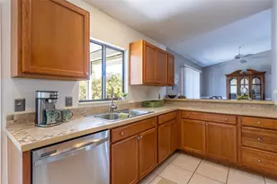 22 Westfield Ln, Palm Coast, FL 32164 - Photo 5