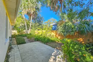 120 7th St, Daytona Beach, FL 32117 - Photo 35