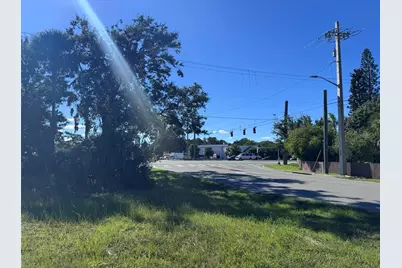 945 6th Street, Daytona Beach, FL 32117 - Photo 15