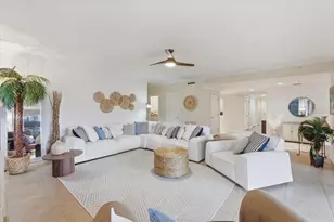 104 Club House Dr, Palm Coast, FL 32137 - Photo 7