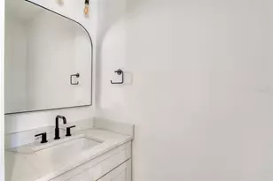 7 Sebastian Ave, Saint Augustine, FL 32084 - Photo 7