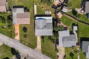 5 Poinsettia Dr, Ormond Beach, FL 32176 - Photo 27