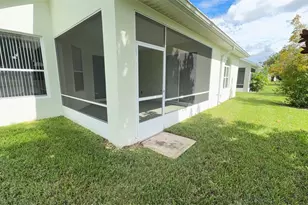 21 Raintree Cir, Palm Coast, FL 32164 - Photo 9