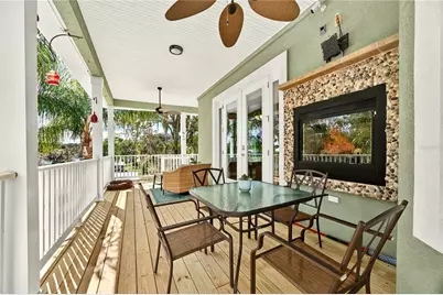 301 Saratoga Drive, Satsuma, FL 32189 - Photo 9