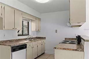 713 SW 69th St, Gainesville, FL 32607 - Photo 11