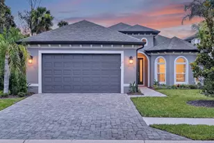 27 S Riverwalk Dr, Palm Coast, FL 32137 - Photo 1