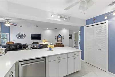 15 Wendover Lane, Palm Coast, FL 32164 - Photo 9