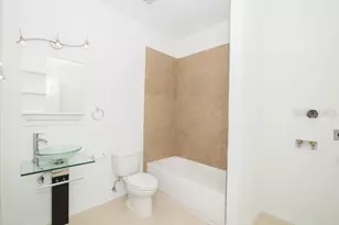 4 Buffalo Meadow Ln, Palm Coast, FL 32137 - Photo 11