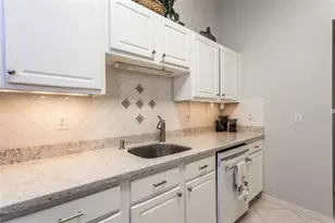 11 Rylin Ln, Palm Coast, FL 32164 - Photo 11