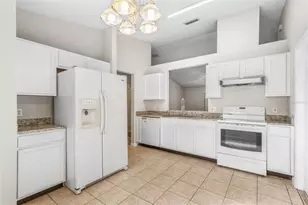 19 Port Royal Dr, Palm Coast, FL 32164 - Photo 11