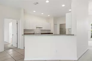 29 E Diamond Dr, Palm Coast, FL 32137 - Photo 19