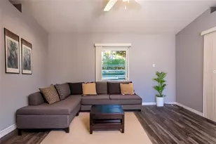 13 Post Oak Ln, Palm Coast, FL 32164 - Photo 11