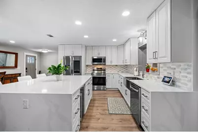 15 Cloverdale Court S, Palm Coast, FL 32137 - Photo 9