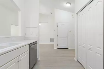 67 Veranda Way, Palm Coast, FL 32137 - Photo 9